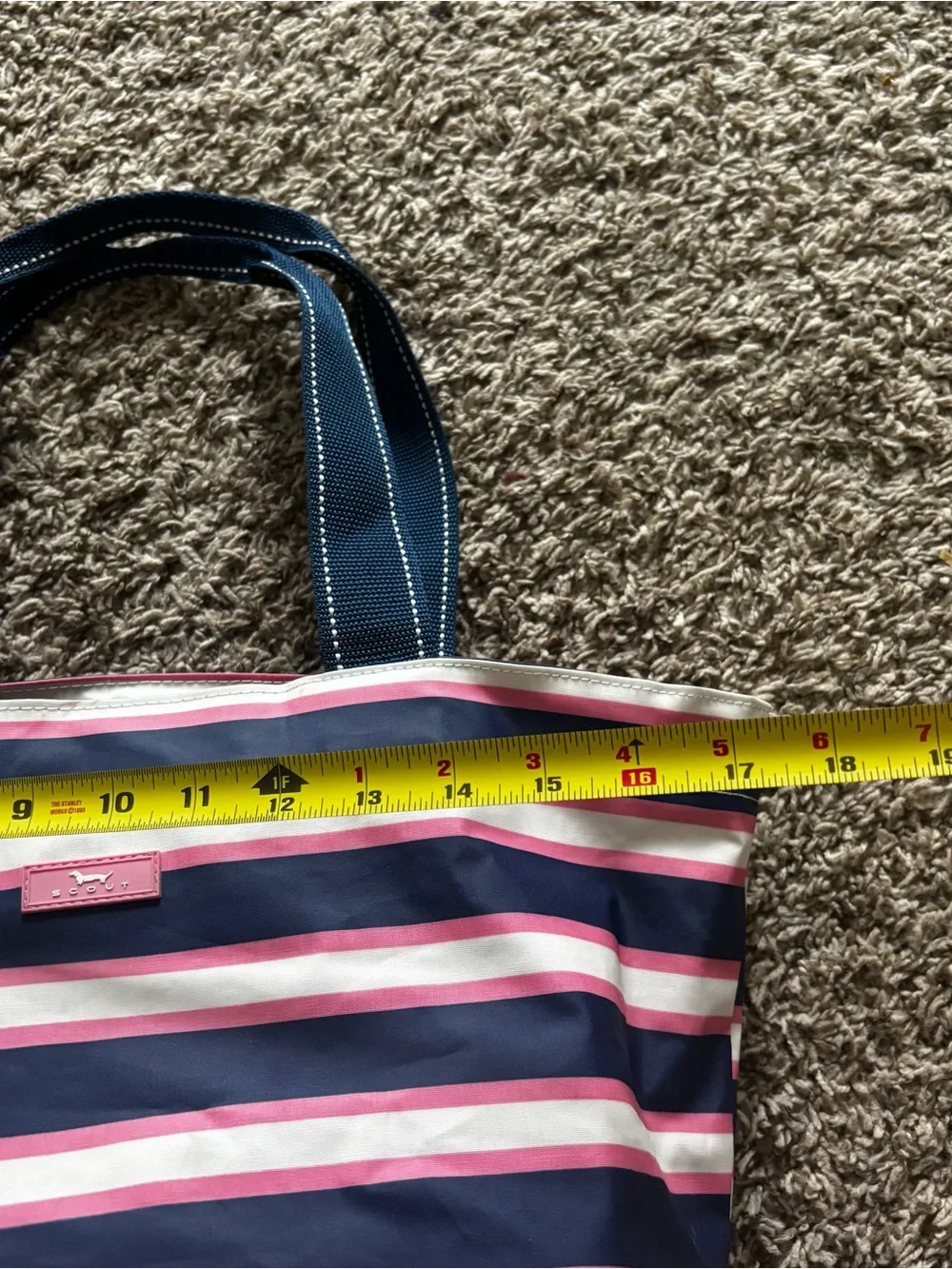Scout Navy and Pink Striped Tote Bag desertcart logo medium great condition - Picture 5 of 11